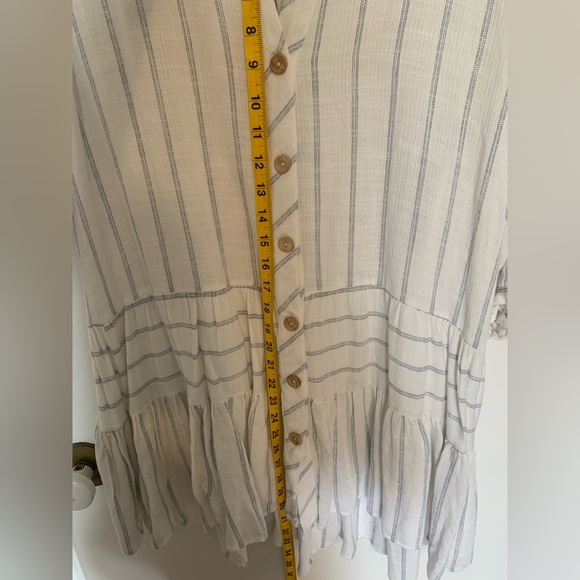 Zara Cream and Blue Striped Button-Front Tunic - Picture 4 of 5